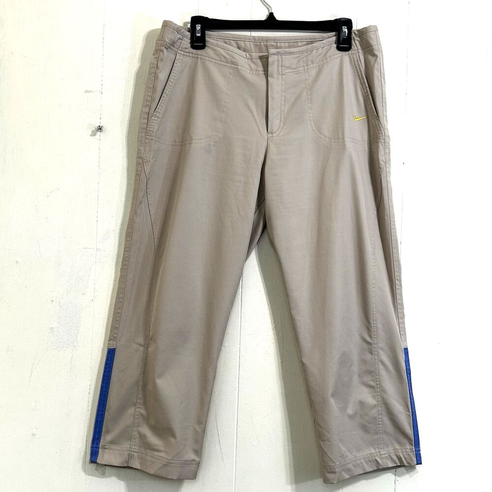 Women's Nike Polyester Tan Active Capri Pants Size Large Naylon Cropped Pants